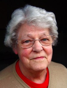 GLAD PENSIONÄR. Folkpartiet vill att kvinnor ska slippa bli fattigpensionärer. (Wikimedia)